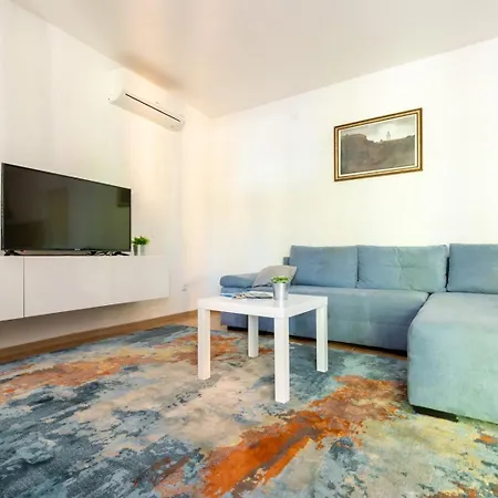 Dom wakacyjny House Retina *